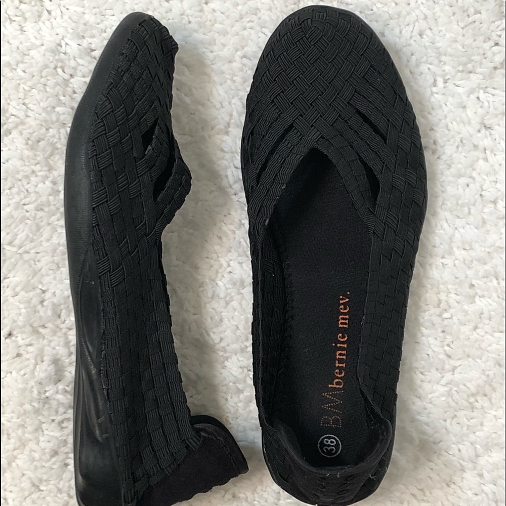 Bernie Mev Black Catalina Solid Sport Flats